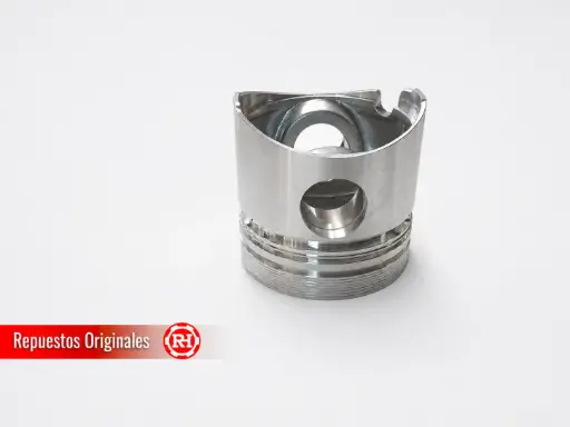 [KM390BT-04005] PISTON RH040 NEW
